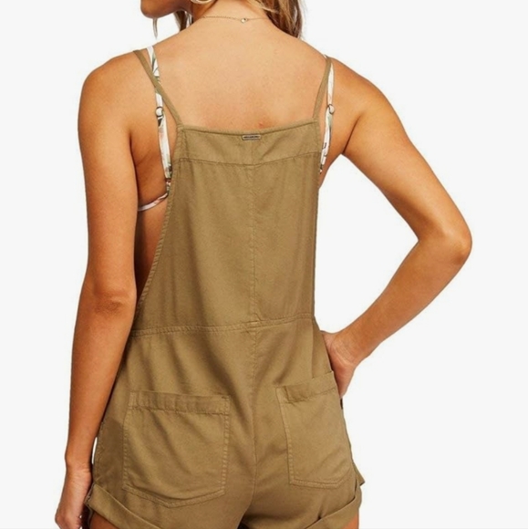 Green Billabong Overalls/Romper Size Medium - Picture 2 of 8